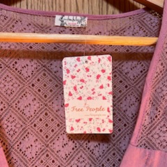 Free People XS pink lace summer dress - Picture 6 of 6